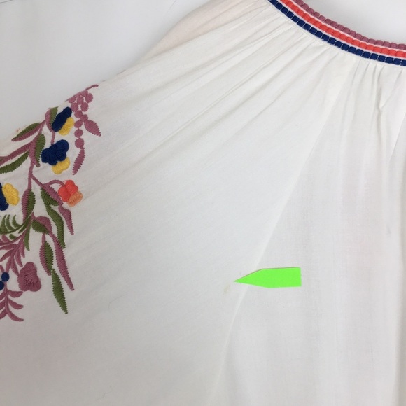 Solitaire Anthropologie Embroidered Peasant Floral Top White Pink Women’s Sz XL - Picture 10 of 13